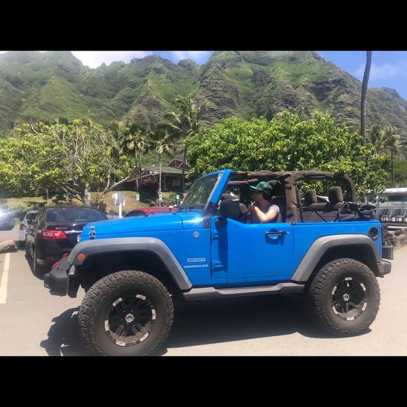 Meet your Posher, Zachary - Picture 1 of 8